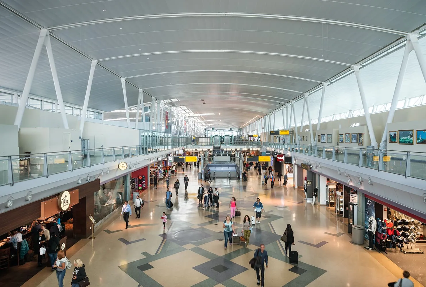 JFK Terminal 4, terminal interior